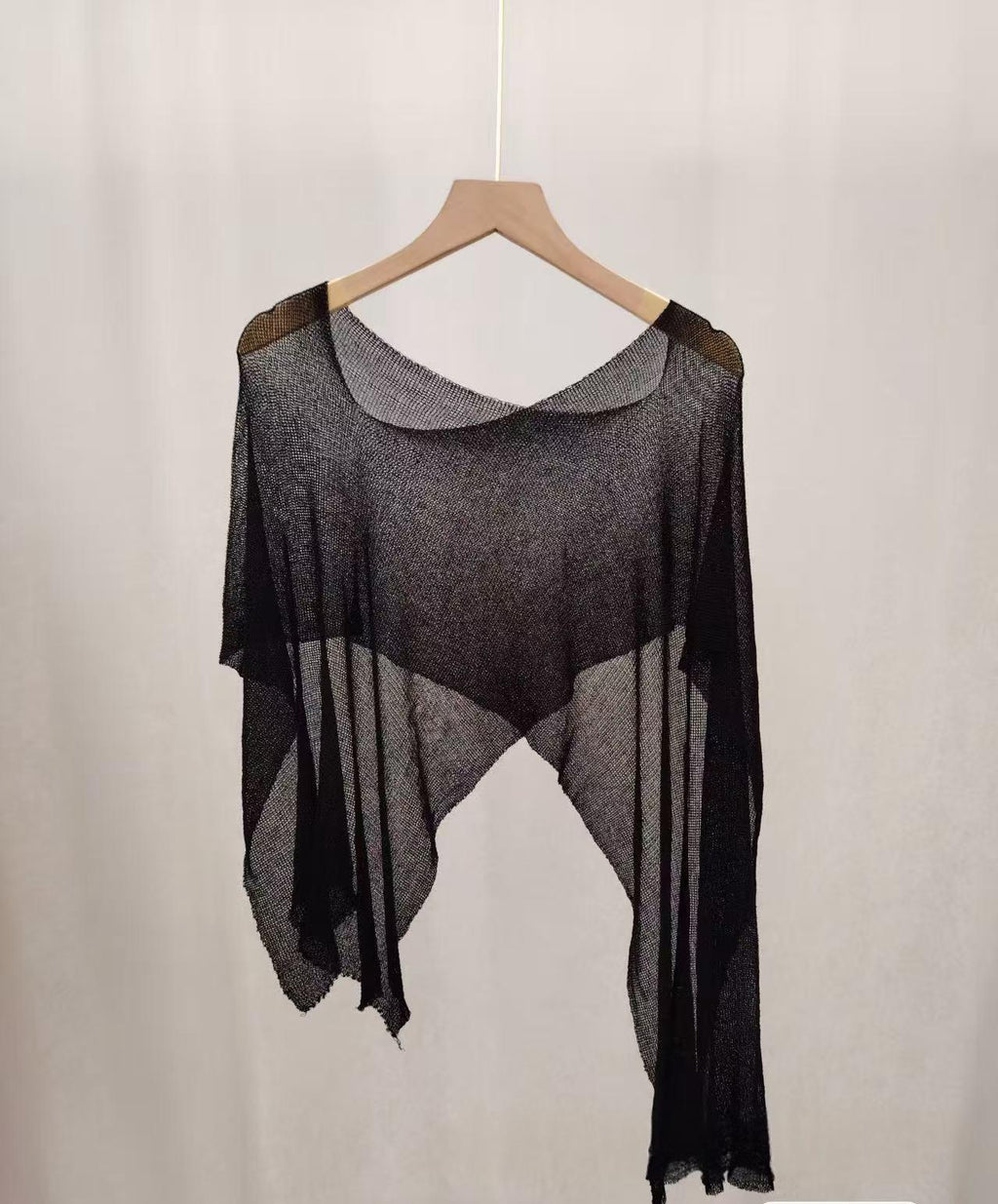 Coupe de cardigan mince d'été