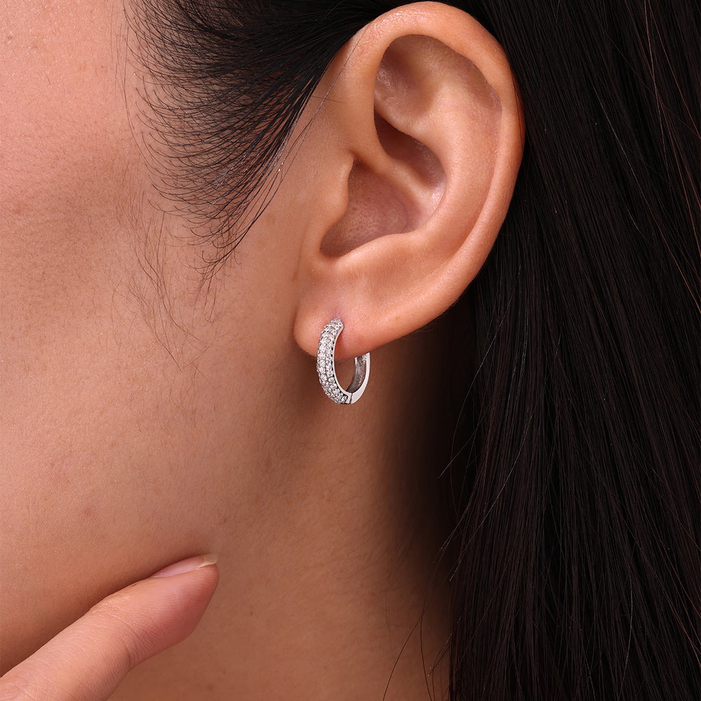 S925 Boucles d'oreilles en argent sterling Pave Huggie Hoop