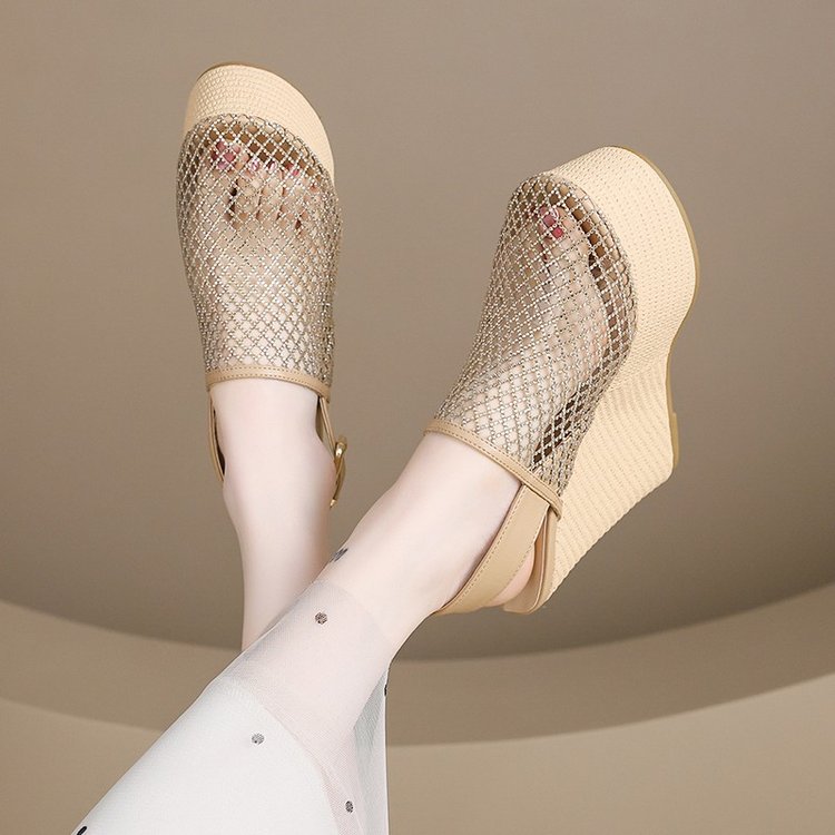 Sandales sexy pour l'été en plein air