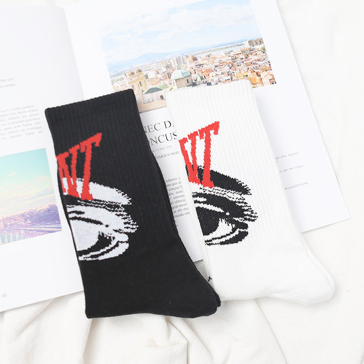 Graffiti Lettre Chaussettes de sport en coton mi-calf