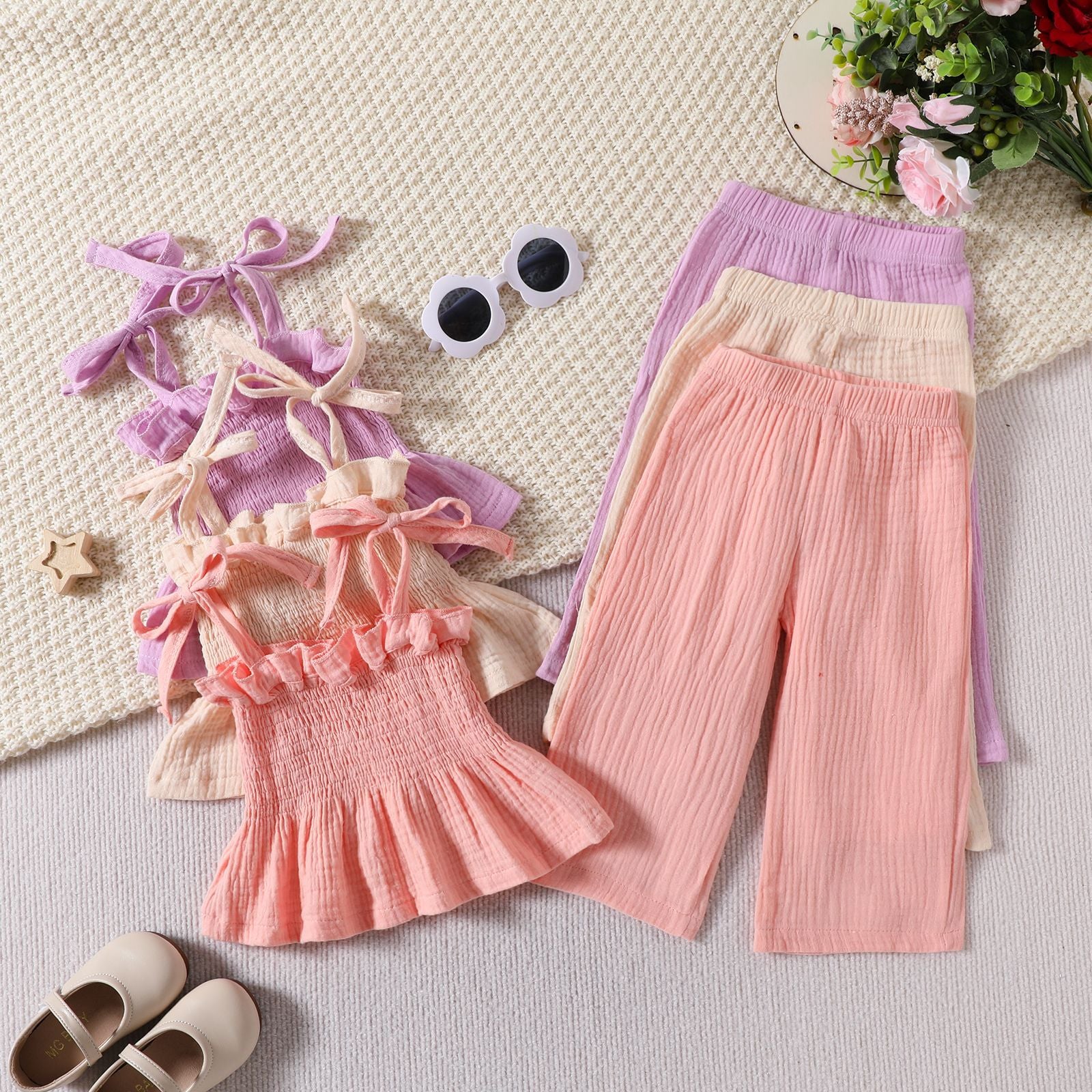 Filles Dentelle-Trimmed sangle droit-leg pantalons ensemble deux pièces