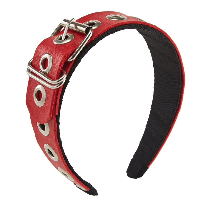 Bandeau en cuir PU avec matériel de sous-culture Goth