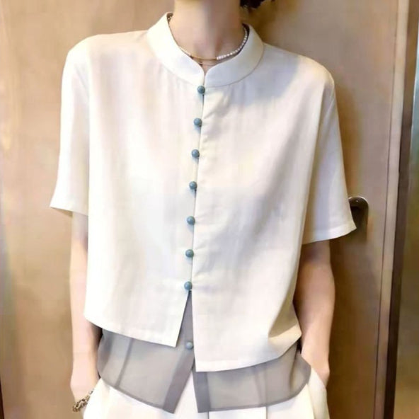 Top d'été fashionnable qui a l'air génial à lui seul