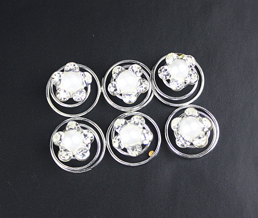 Épin à cheveux printanier Ornement Plum Blossom Single Strass Pearl Updo Épin à cheveux spiraux