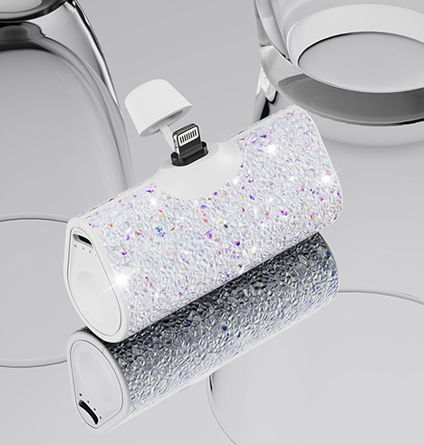 Diamond Pocket Capsule Emergency Power Bank Mini Lipstick intégré au diamant Petit Portable