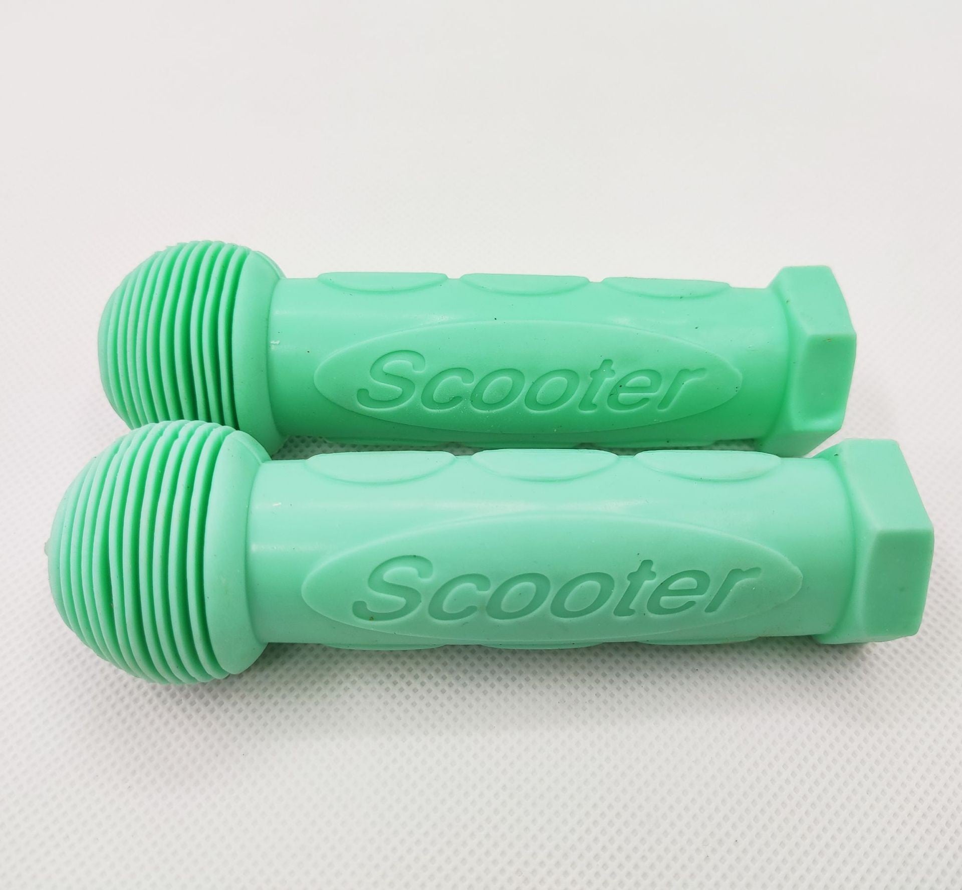 Poignées portatives antidérapantes en caoutchouc thermoplastique de couleur solide