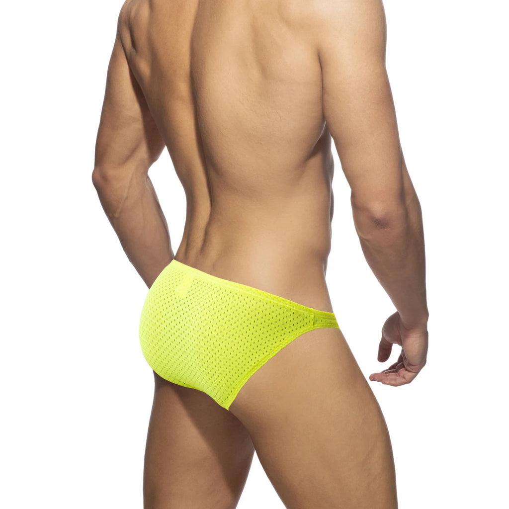 Slips de design Convex de type U en mesh élastique élevé pour homme