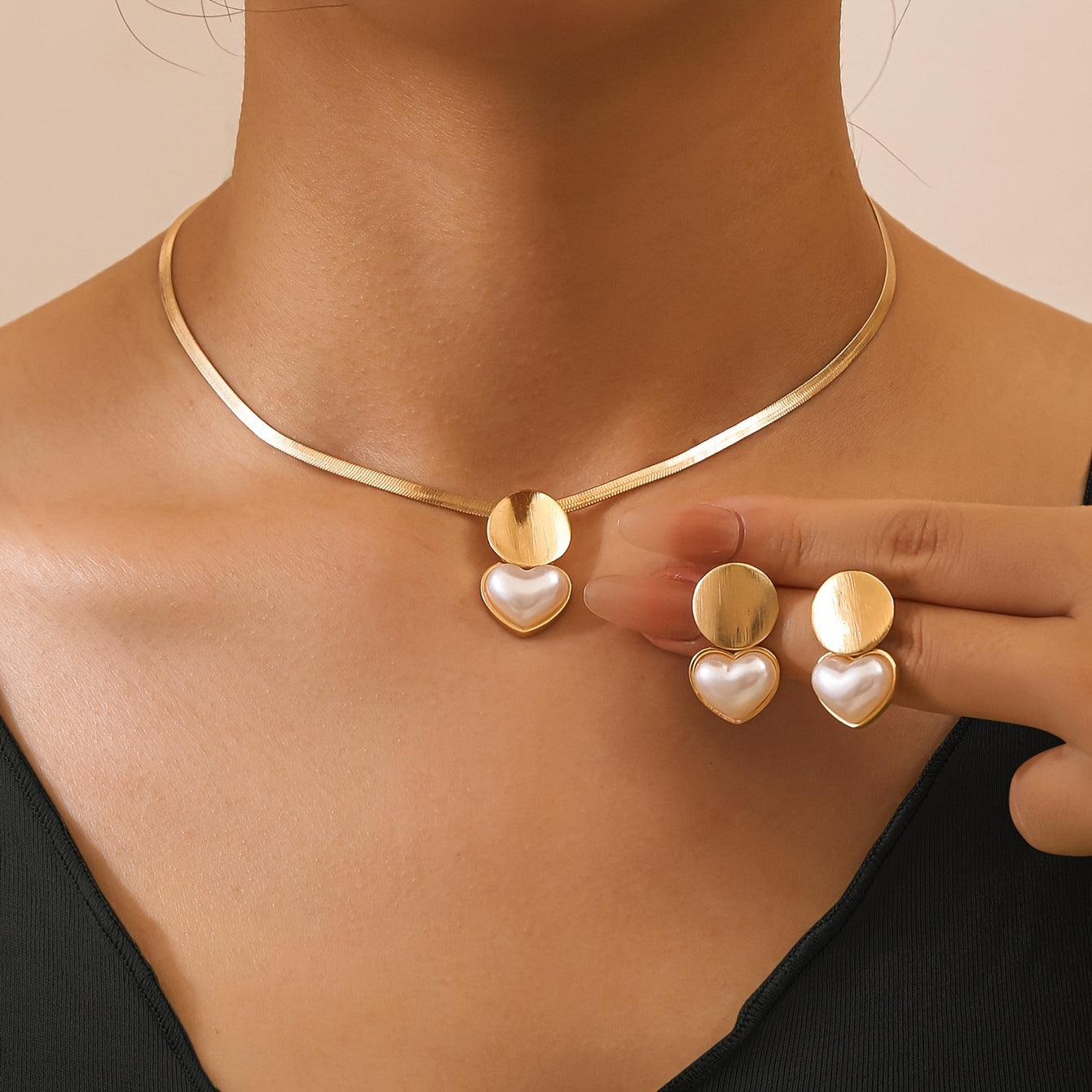 Collier pendentif en forme de coeur pour femmes