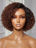 Perruque synthétique fashionable chapeau brun côte-parted cheveux bouclés Courroies africaines