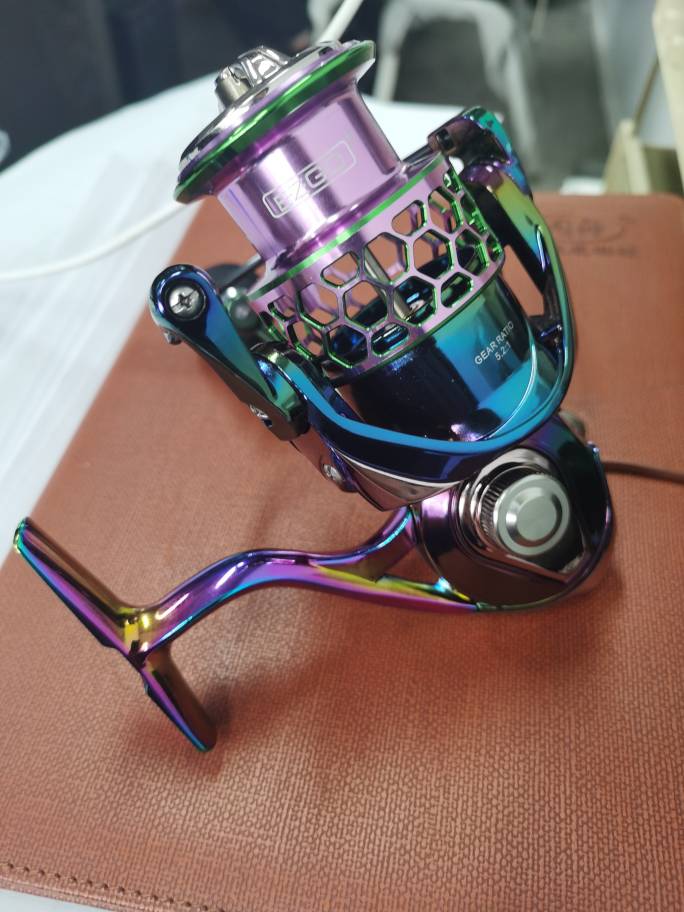 Bobine de pêche tout-métal
