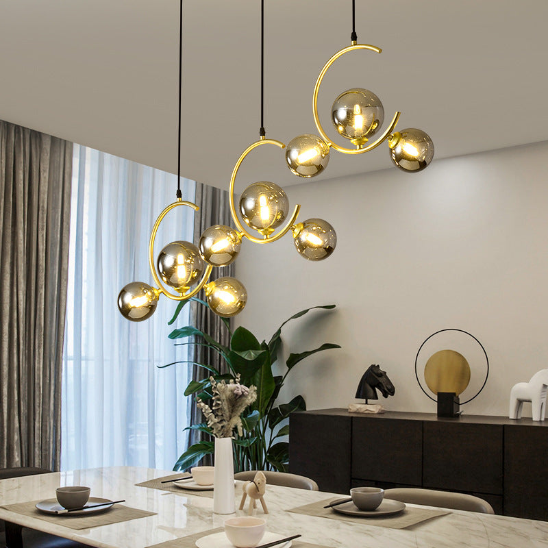 Pendentif en verre Globe léger élégant et créatif Chandelier pour les bars et les magasins