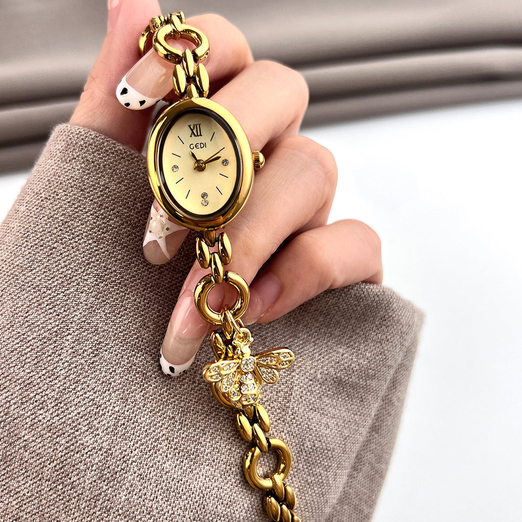 Niche Légère montre de luxe ovale pour dames