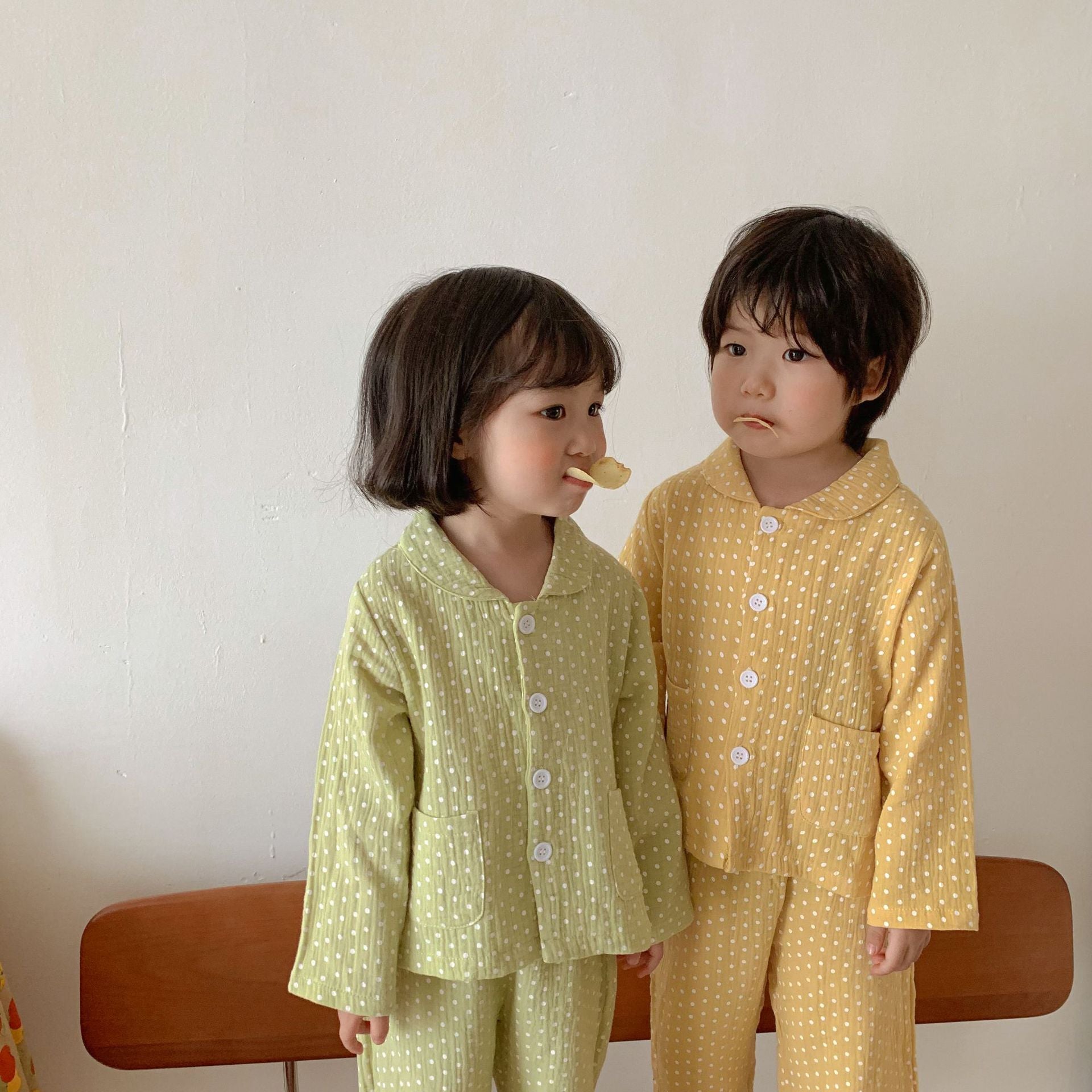 Pyjama pour enfants Cotton Gauze Polka Dot Longue Manches Deux pièces