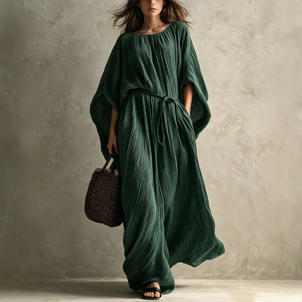 Robe à cintrer texturé en plis à manches de chauve-souris