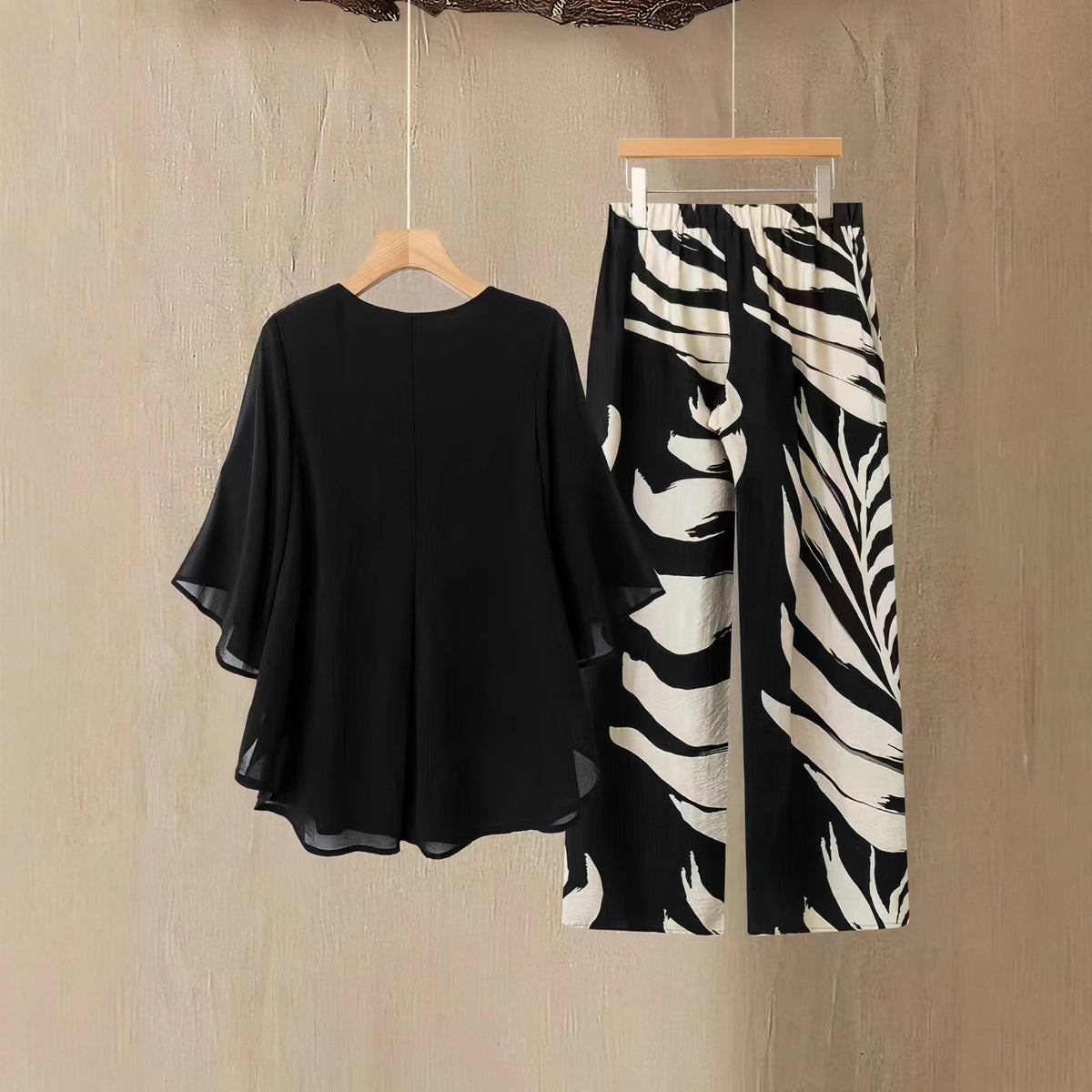 Double-layer printed trouser design with a mousseline top