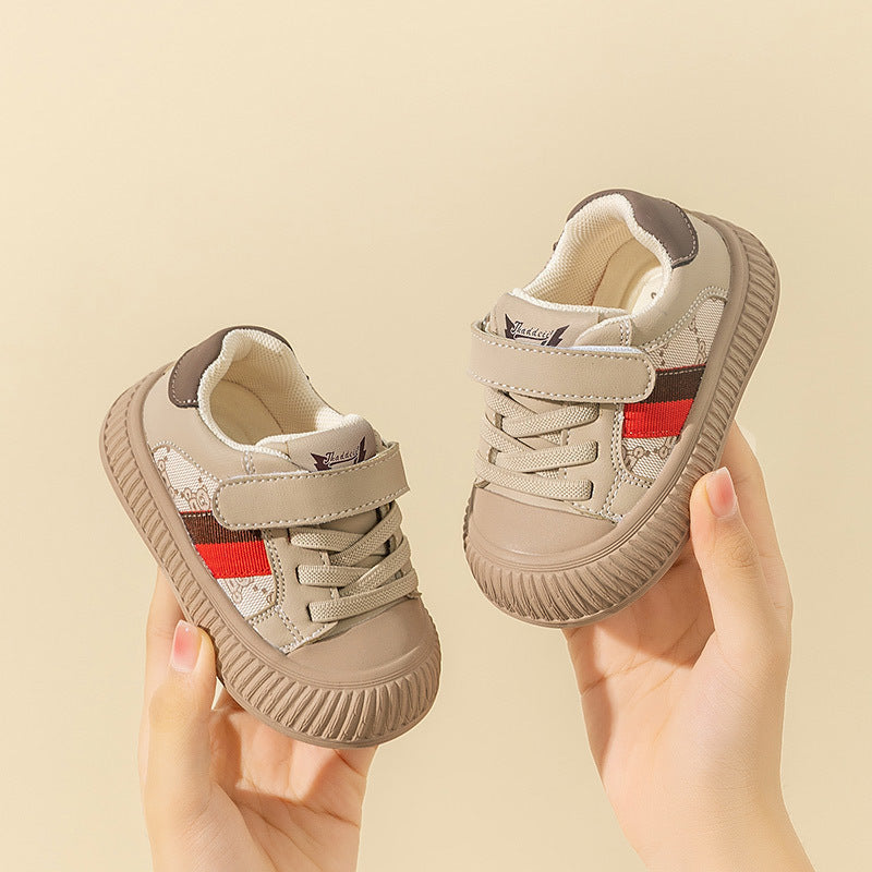 Chaussures pour bébé d'automne avec des semelles douces