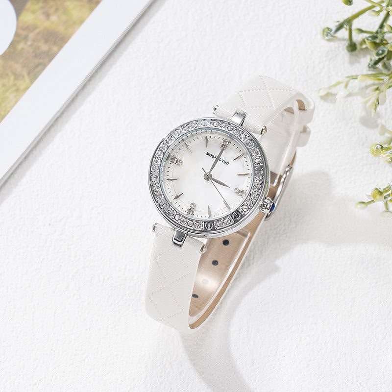 Montre haut de gamme imperméable pour femmes avec ceinture