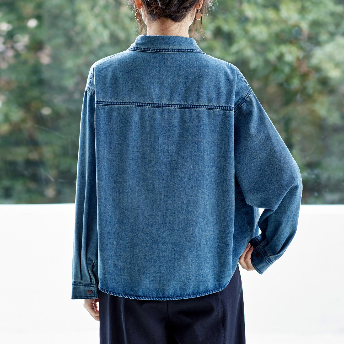 Blouse femme élégante et polyvalente pour vêtements de dessus