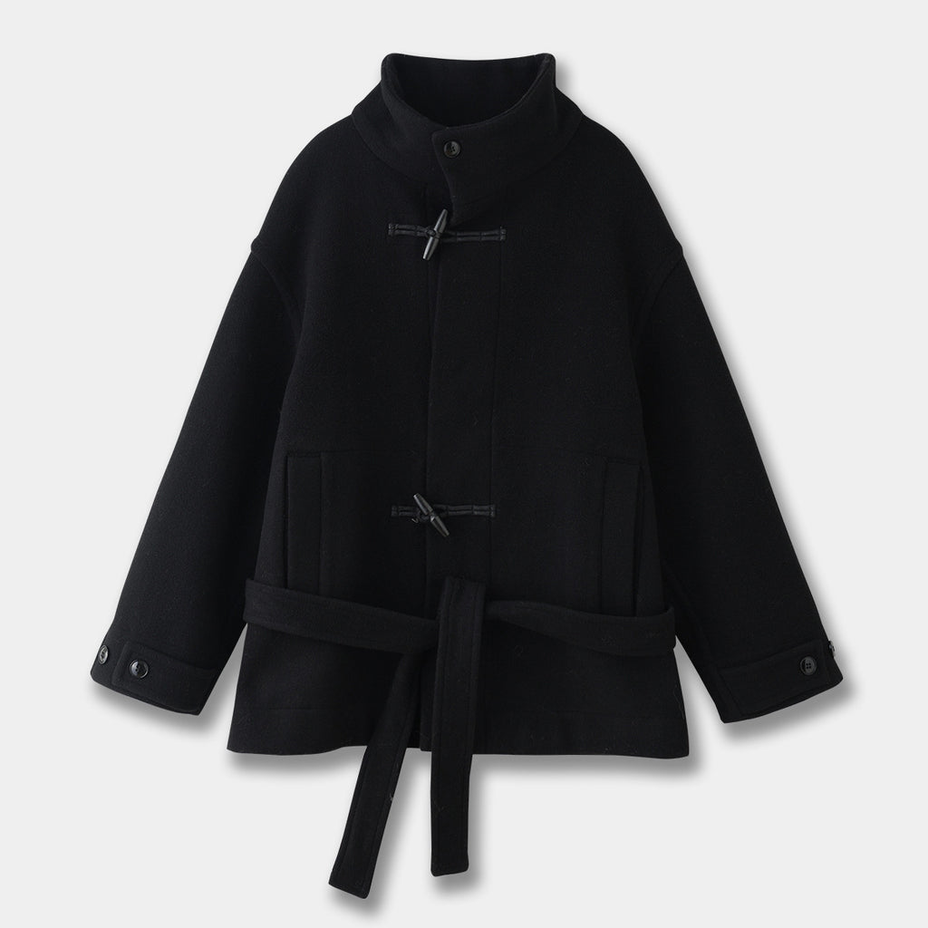 Manteau à col élevé pour femmes avec fermeture de bouton Horn