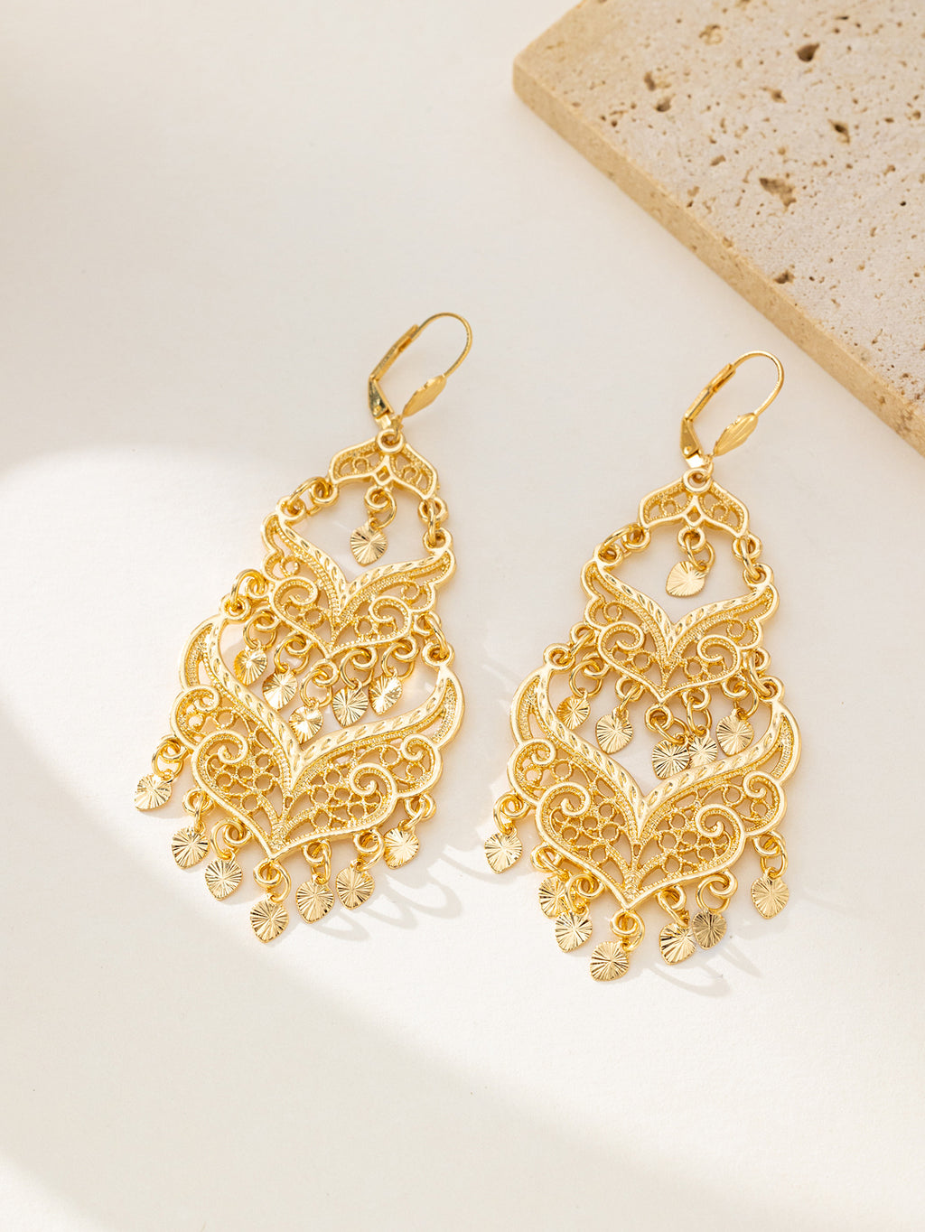 Boucles d'oreilles du Moyen-Orient plaquées or