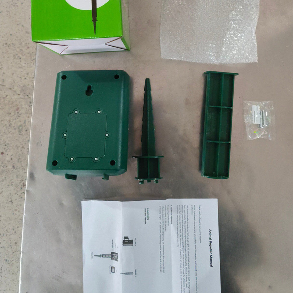 Batterie Ultrasonic Garden Deterrent Repeller Animal Bird Cat Scarer Pest Fox Dog
