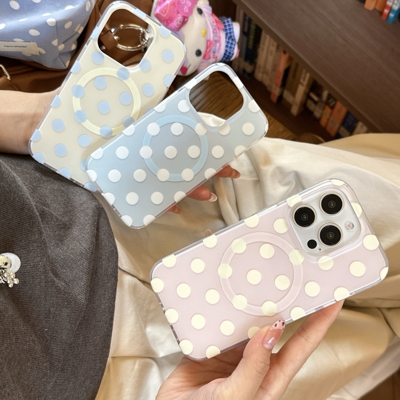 Aspiration magnétique Shell Dopamine Polka Dot Phone Case Double couche Hard Shell