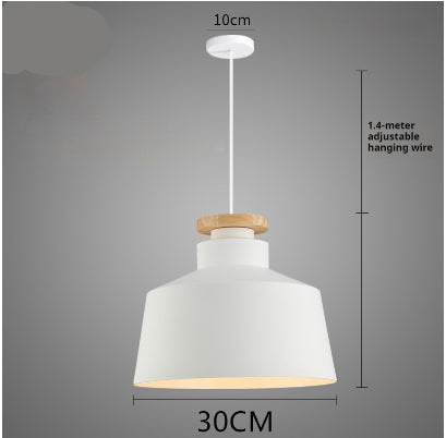 Chandelier en fer brut de style nordique