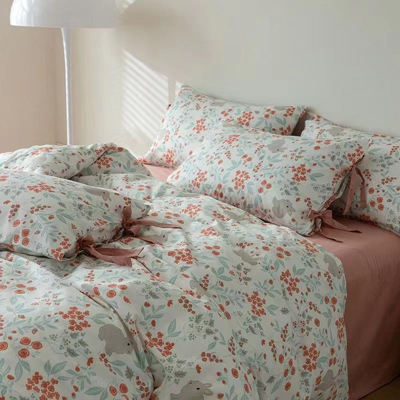 Ensemble de literie à quatre pièces en coton floral rétro nu