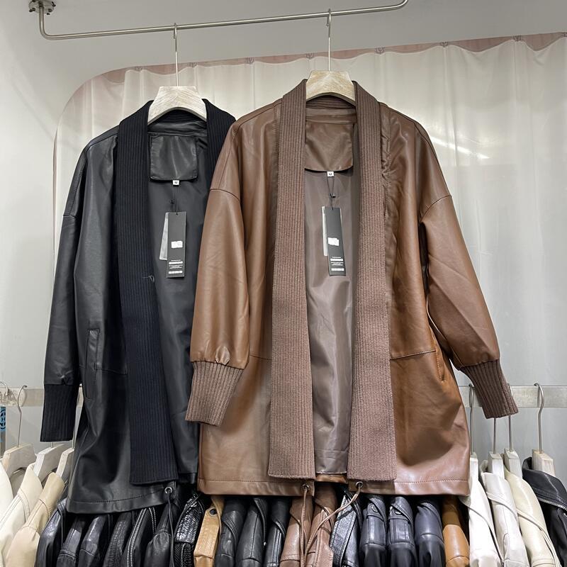Manteau en cuir de mi-longueur femmes