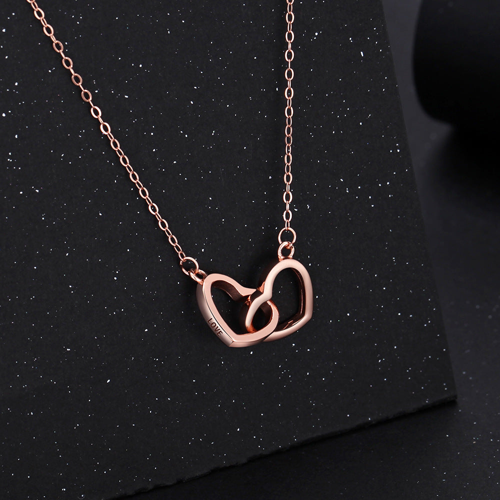 S925 Collier argenté en forme de coeur avec pendentif double coeur gravé