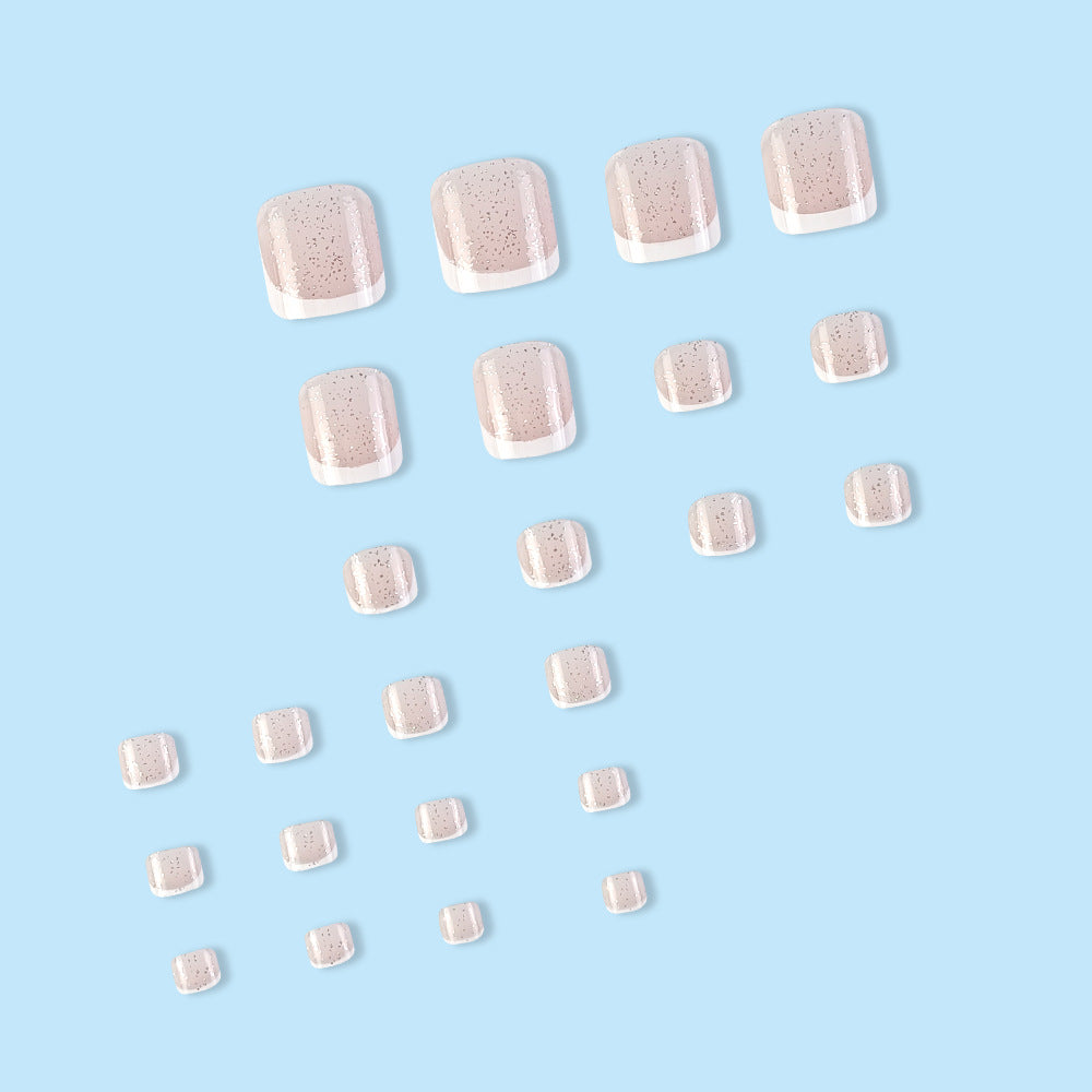 Améliorez votre look 24 Conseils pour ongles artificiels carrés courts avec glissade et un whi de style français