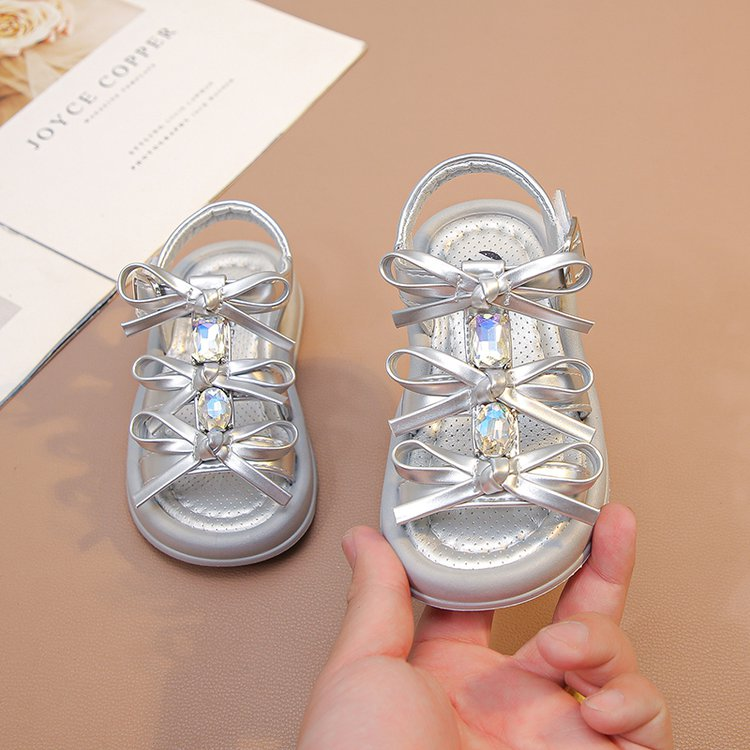 Sandales d'été pour filles