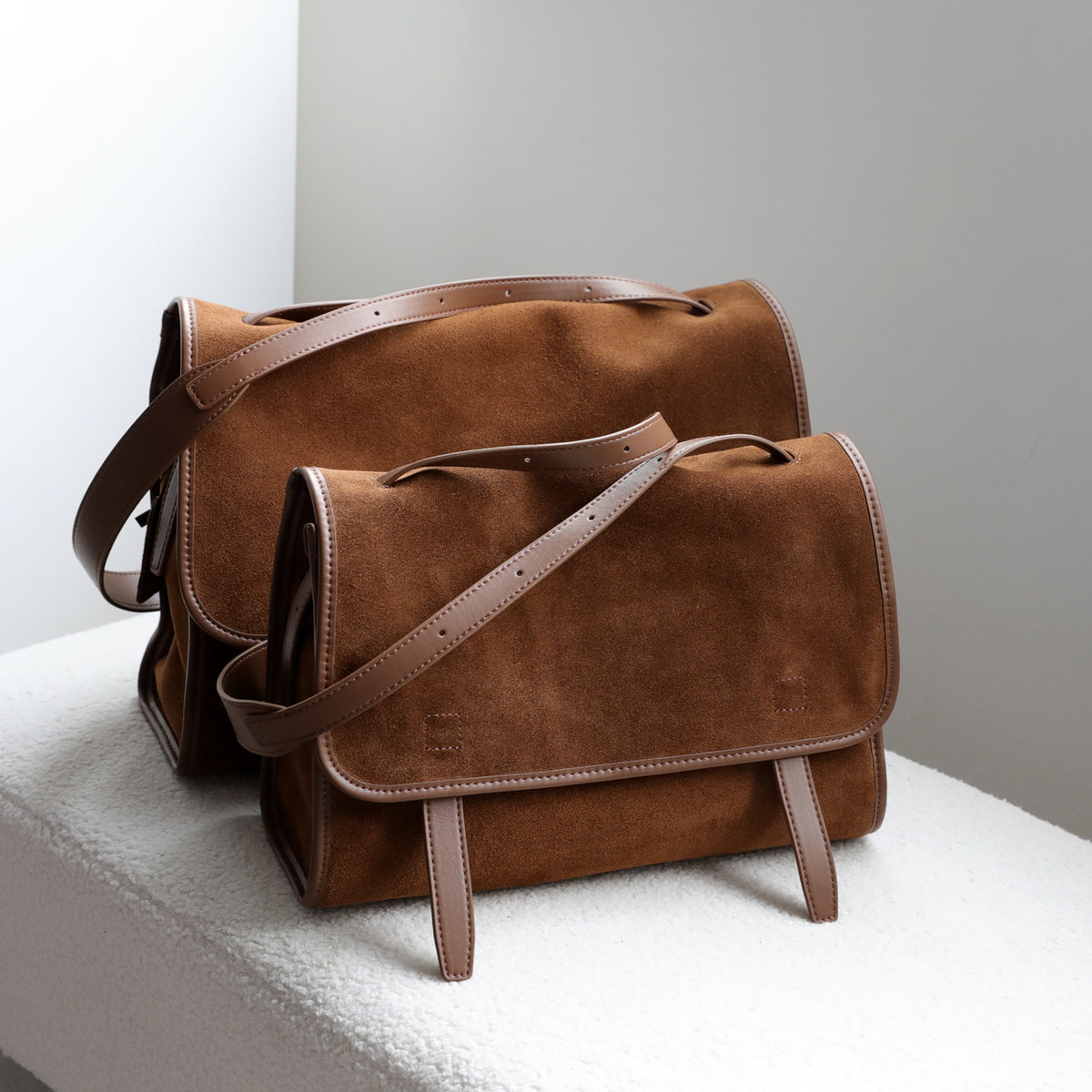 Sac de messager en cuir mat de grande capacité