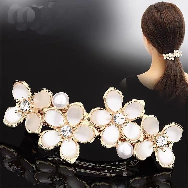 Gros et petits clips de printemps de style coréen avec des Strass
