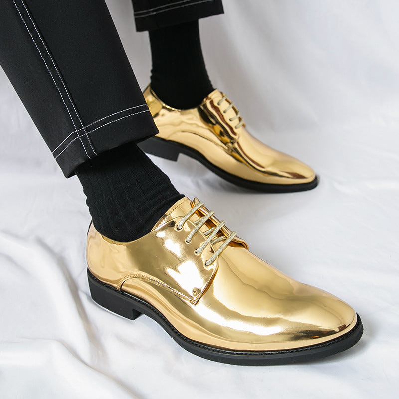 Hommes Casual pointu orteil Glossy chaussures en cuir en style britannique