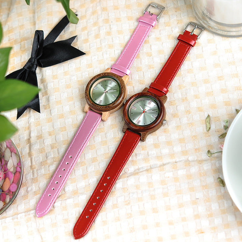 Mouvement à quartz simple et occasionnel de montre en bois