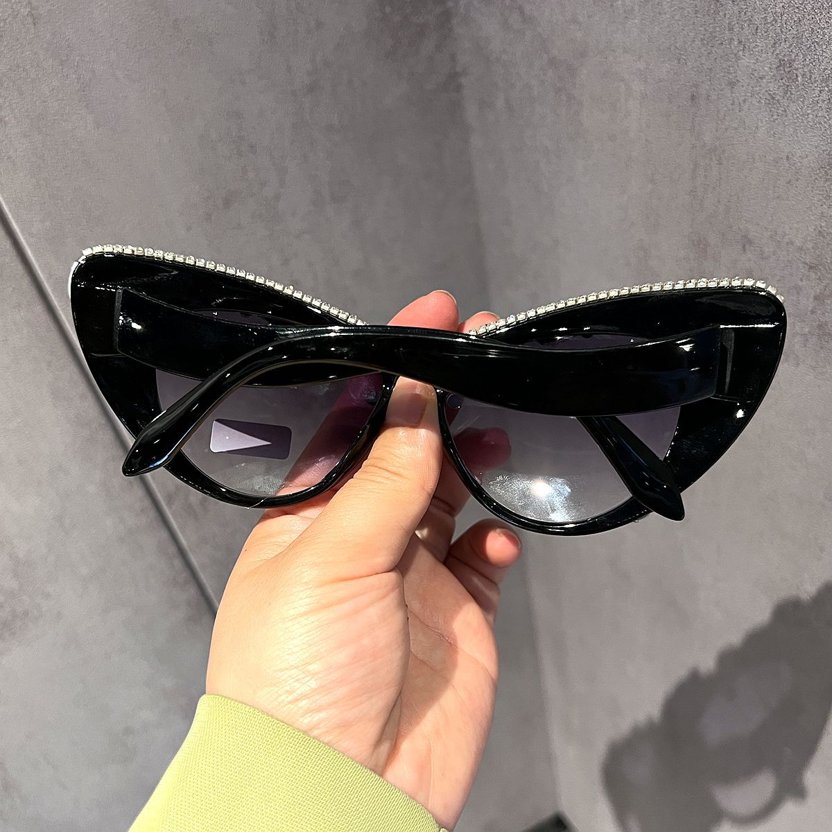 Lunettes de soleil rétro à gros yeux de chat en verre pour femmes