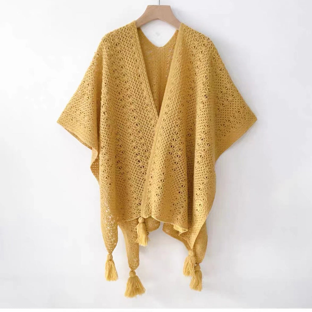 Femmes tricotées Tassel-Trimmed Open-Front Cape Pour les photos