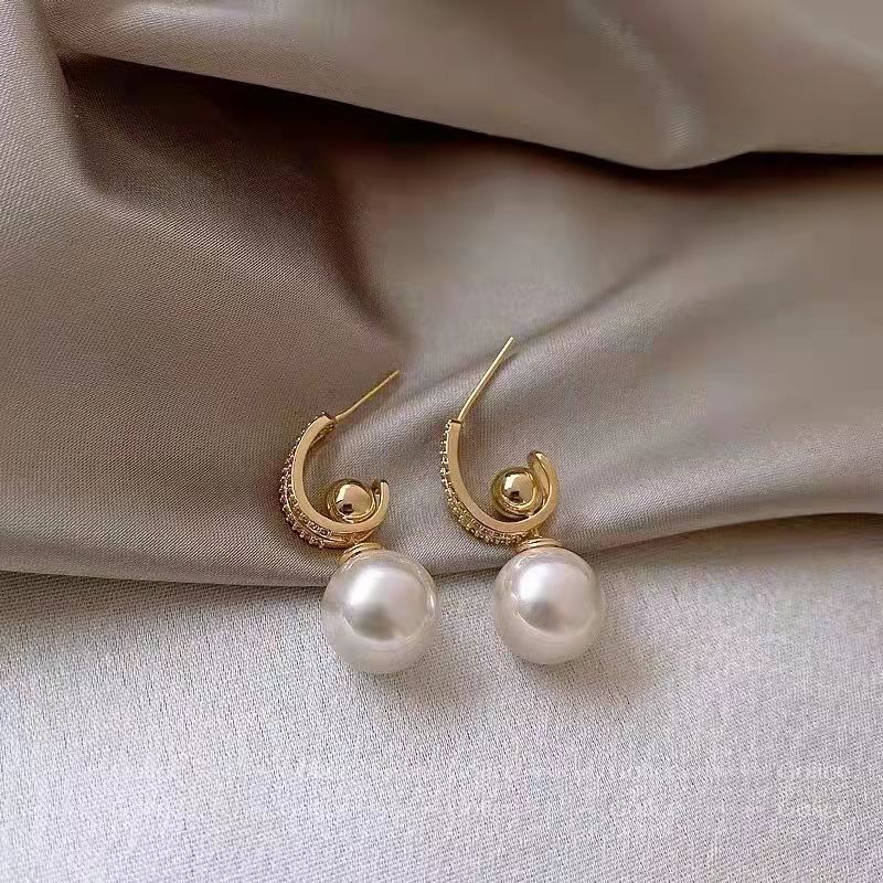 Multiples façons de porter des boucles d'oreilles perles Earrops Exquisite des femmes