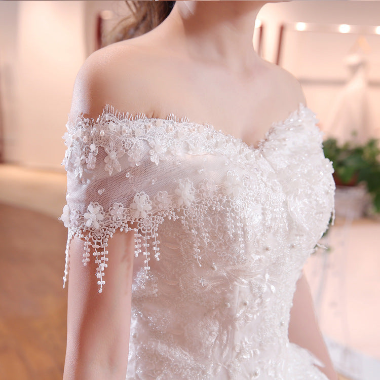 Robe de mariage épaule à épaule Dentelle de mariée Plus Taille Robe de mariage épaule mince