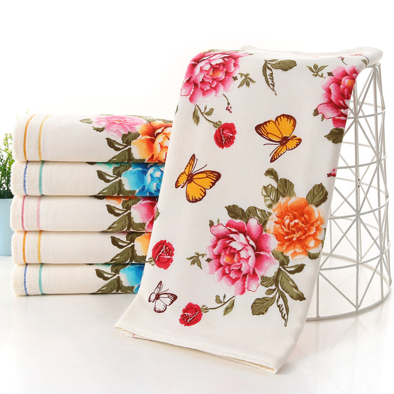 Serviette en tissu bicolore imprimée avec des fleurs de pivoine