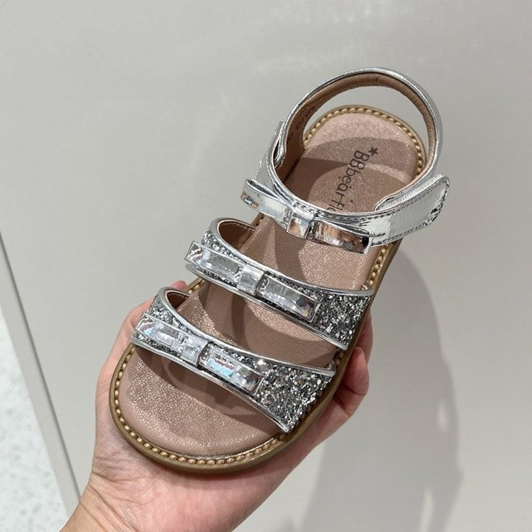 Sandales polyvalentes pour les filles