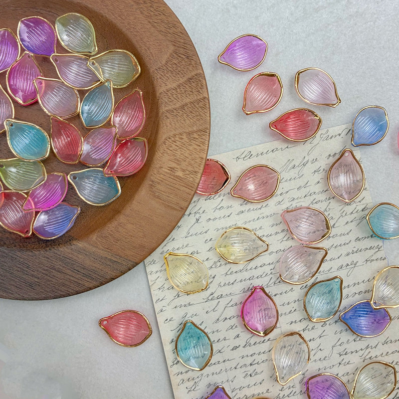 Charms de feuille en acrylique translucide à deux tons