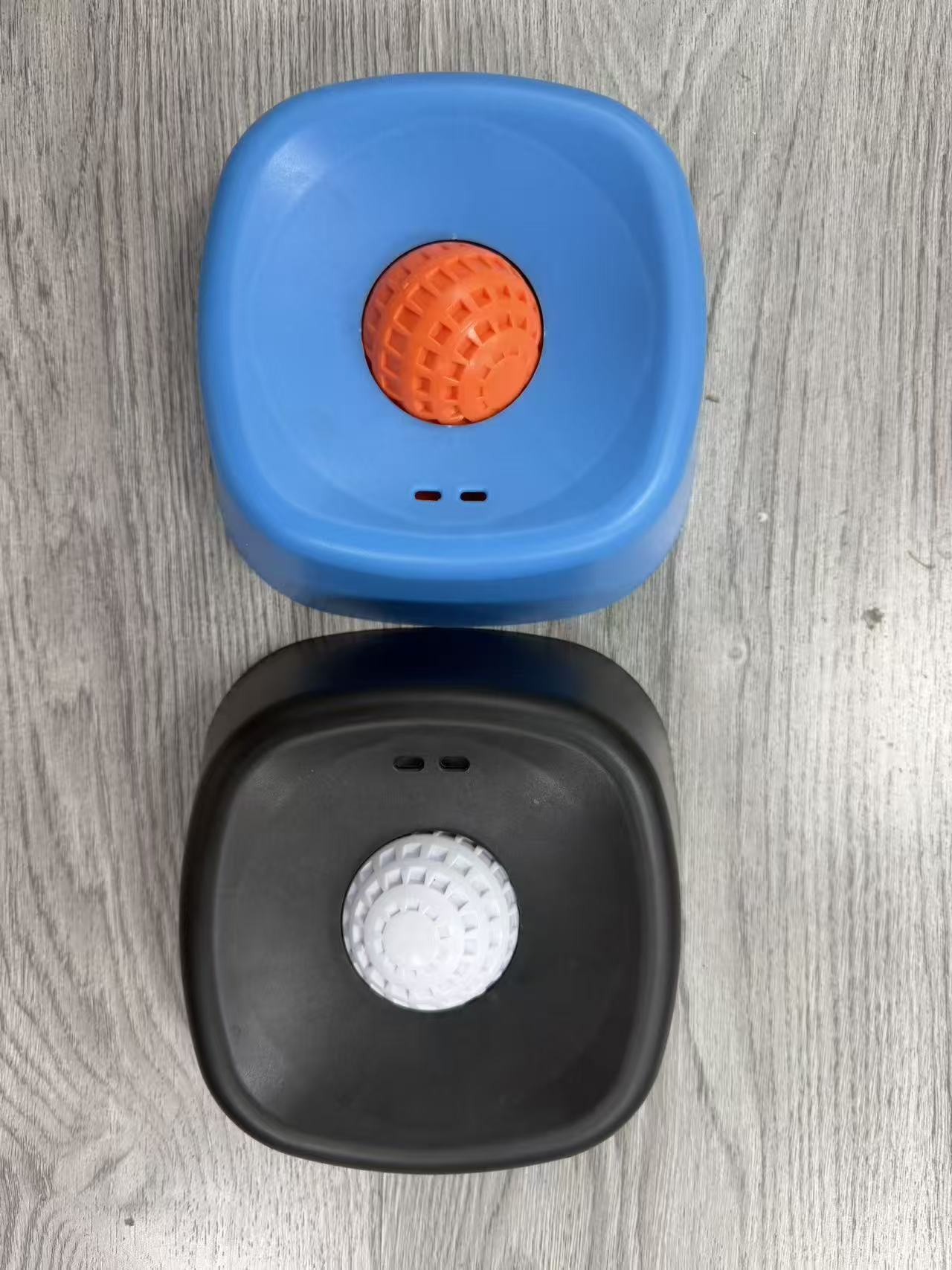 Animal Slow Feeder Non-Slip Spheric Dog Locking Bowl Anti-Choking Dog Bowl Lick Toy pour Liq
