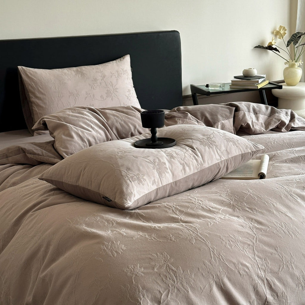 Grand ensemble de quatre pièces Jacquard Pure Cotton avec une touche de légère couverture de luxe et lit