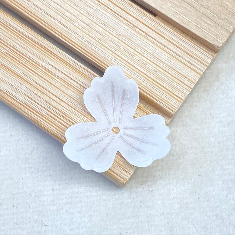 Perles de fleurs acryliques 3-Petal givrées