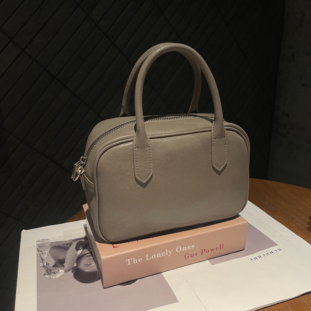 Top-grain leather bowling bag