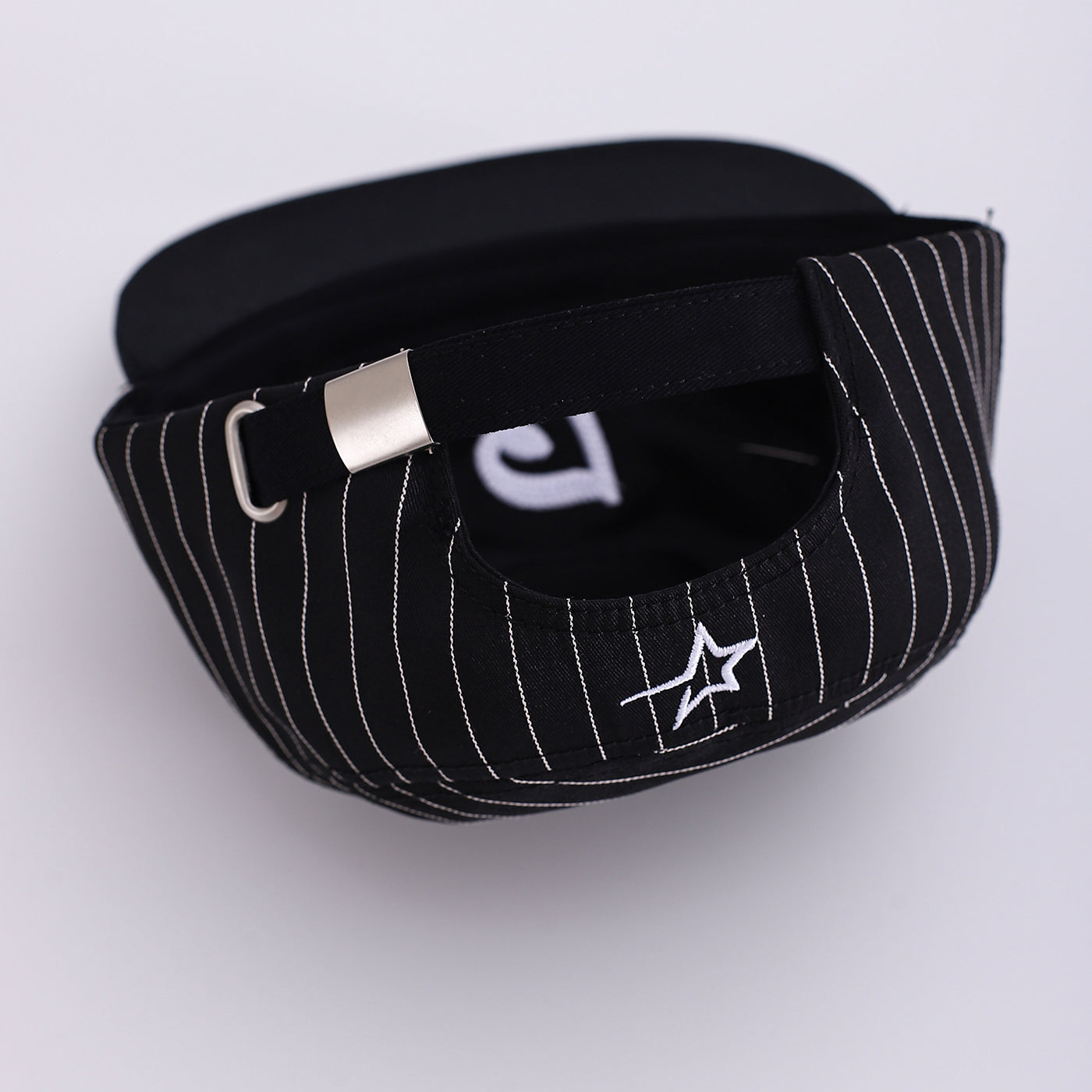 Logo brodé rayé pour homme et femme d'été Mode réglable Casual Style Plat-top