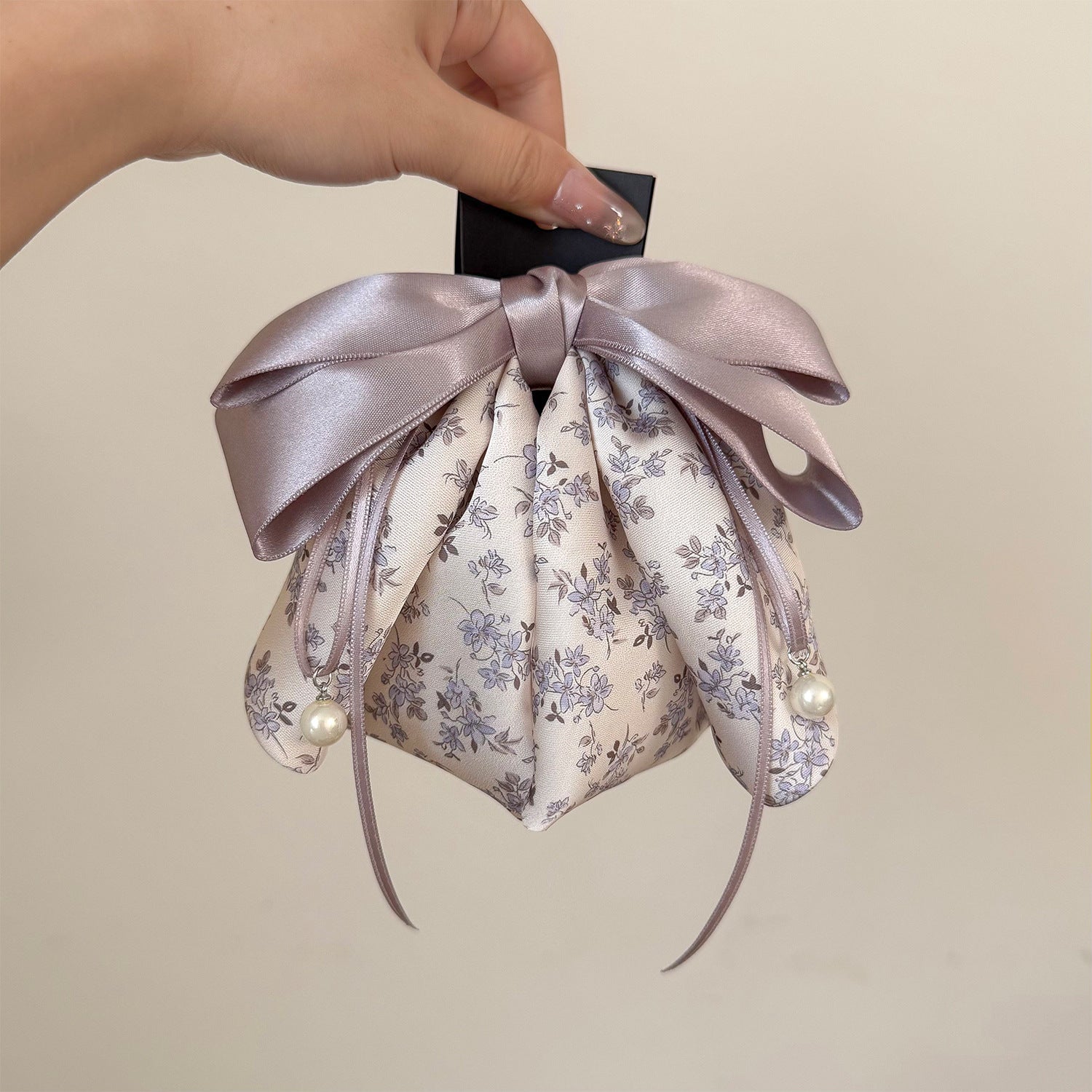 Ruban Bow cheveux Clip polyvalent doux et subtilement luxueux pour les femmes