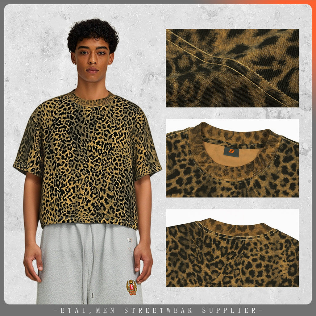 T-shirt détendu pour homme avec un motif imprimé Leopard et des manches de trois quarts de longueur